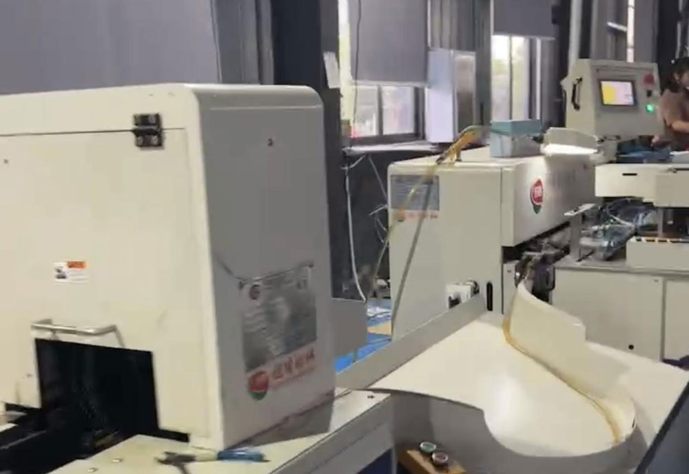 Zhonghao develops new equipment by surpassing the original technology